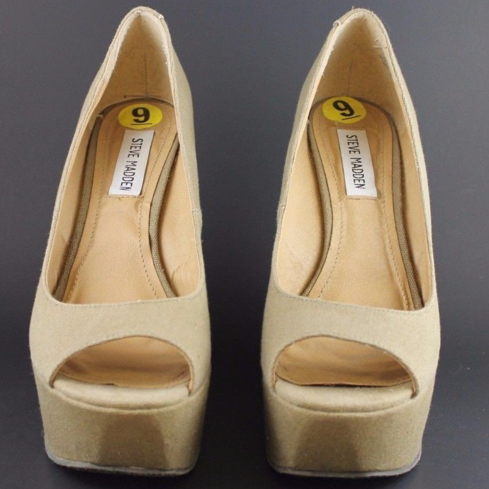Steve Madden Tan Canvas Open Toe Platform Wedges